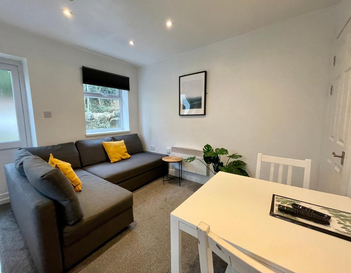 6 Person Apartment In City Centre Cardiff Zewnętrze zdjęcie