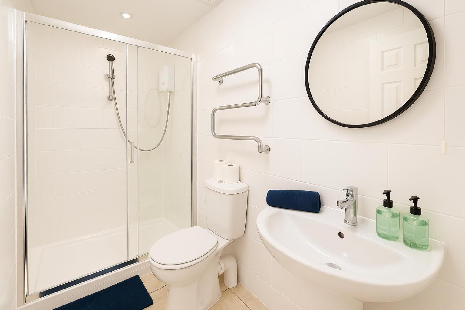 6 Person Apartment In City Centre Cardiff Zewnętrze zdjęcie