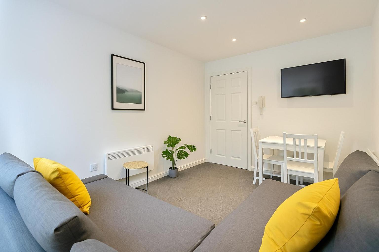 6 Person Apartment In City Centre Cardiff Zewnętrze zdjęcie